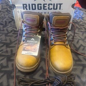 Women's Lace Up Boots - Brown